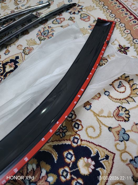 Ветровик камри 50