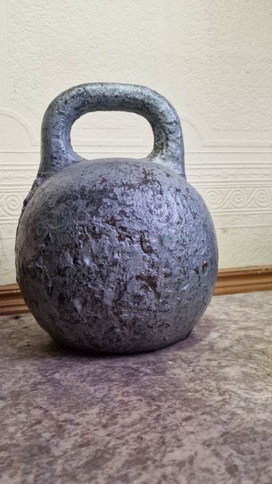 Продам гирю Батыр 60кг