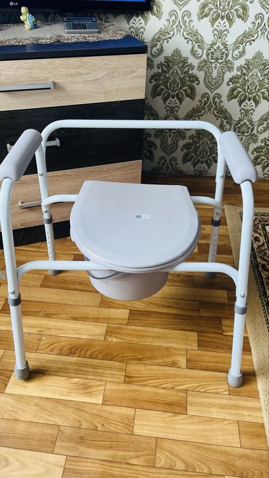 Продам Кресло-биотуалет новый в упаковке