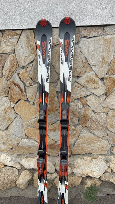Ски  Rossigniol Zenith 162см