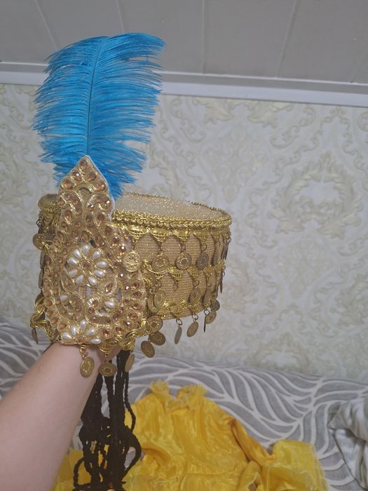 Костюмы национальные