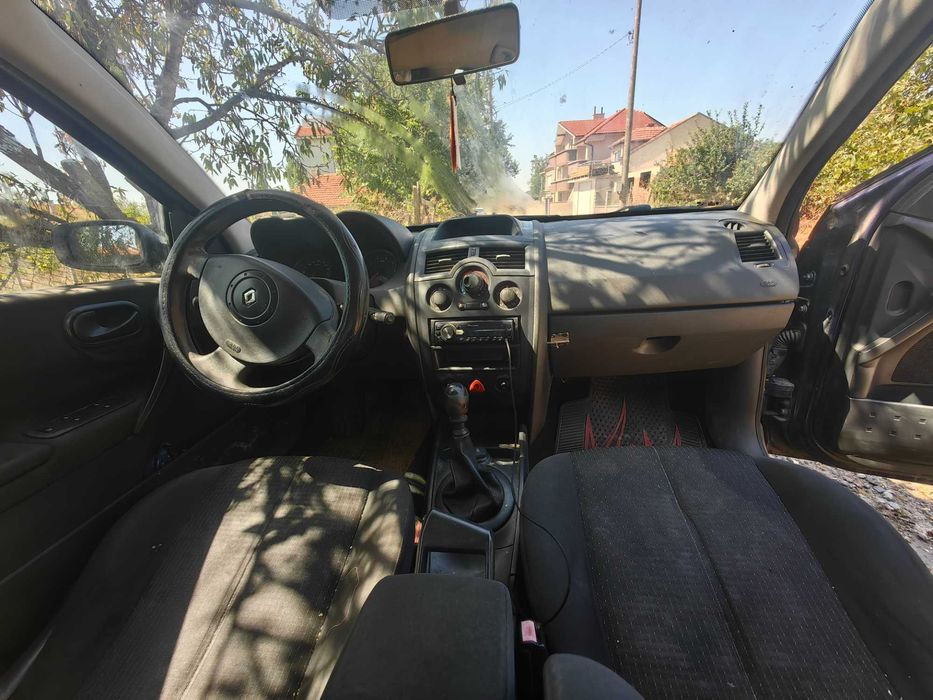 Renault Megane II 1.9 dCi – 6 скорости – цял автомобил за части