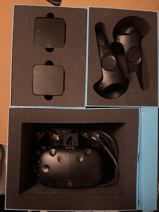 VR HTC Vive, очила за виртуална реалност