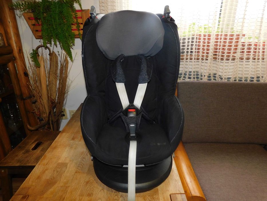 Scaun auto Maxi Cosi Tobi grupa 9-18 kg / 2 buc