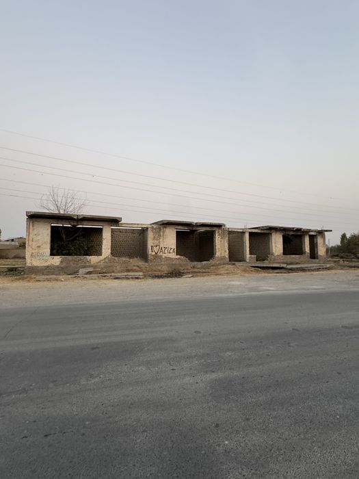 Toqchiliqda umumiy maydoni 150 kv li dukon