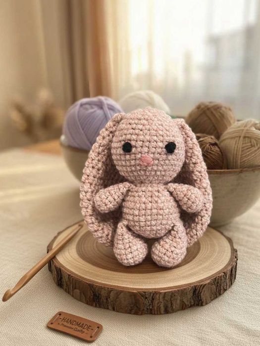 Iepuraș croșetat manual Jucărie handmade, amigurumi, cadou copii/bebe