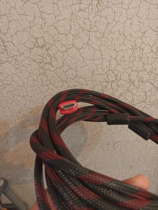 Кабель hdmi  4 м.