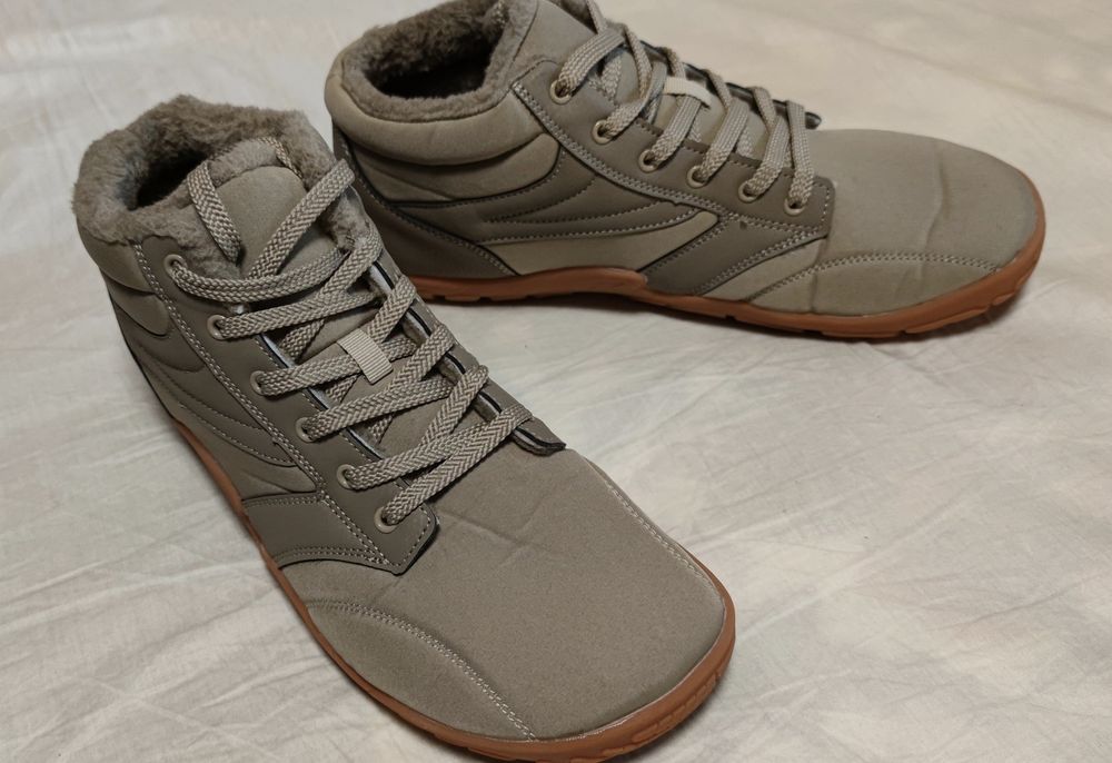 Қыстық кең етік.Қыстық кең етік.