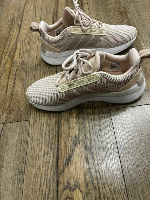 Маратонки Адидас