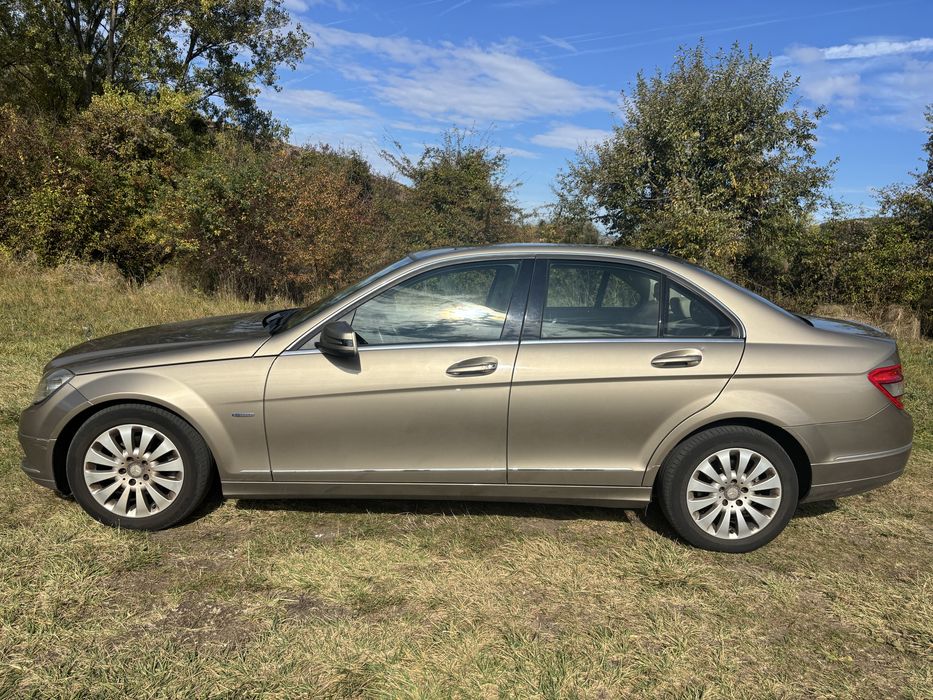 MERCEDES-BENZ C-Class 2011 — imagine 5