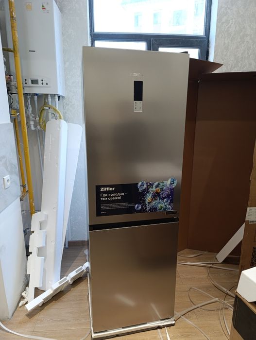 Xolodilnik ziffler 409 litr No Frost invertor model 400SV