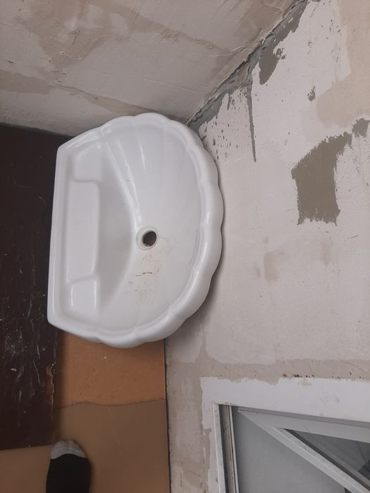 Продается раковина. Б/у.
