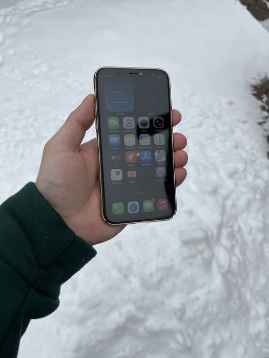 Продам телефон Айфон 11 Pro 256Gb
