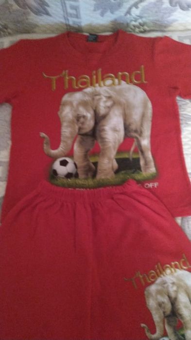 Костюм для мальчика 6-8лет