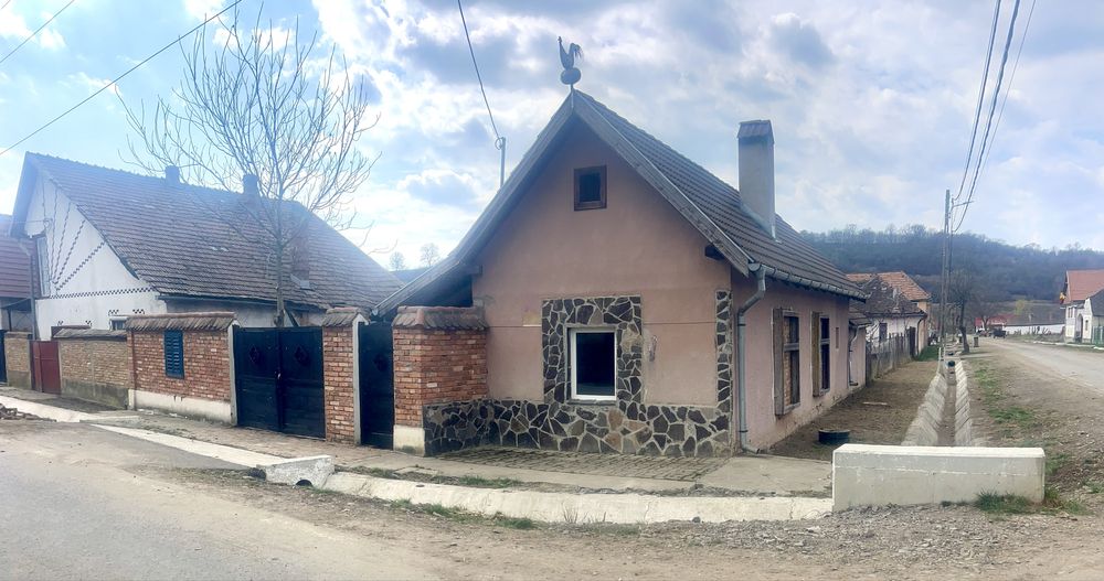 Casă de vânzare în Saschiz, sat Mihai Viteazu cu potențial turistic