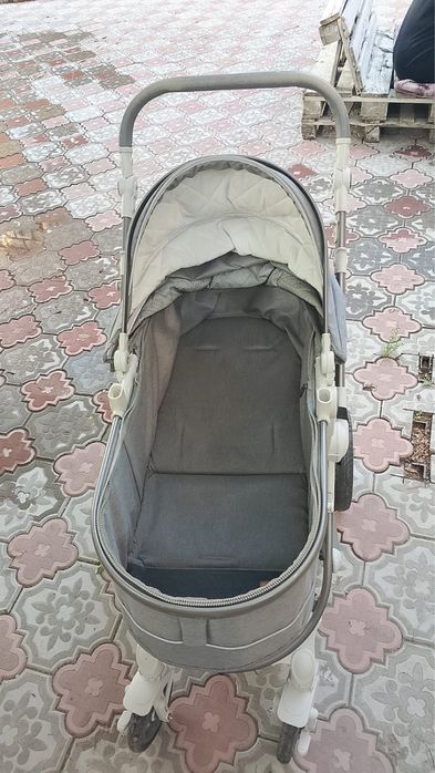 Продам коляску в хорошем состоянийй