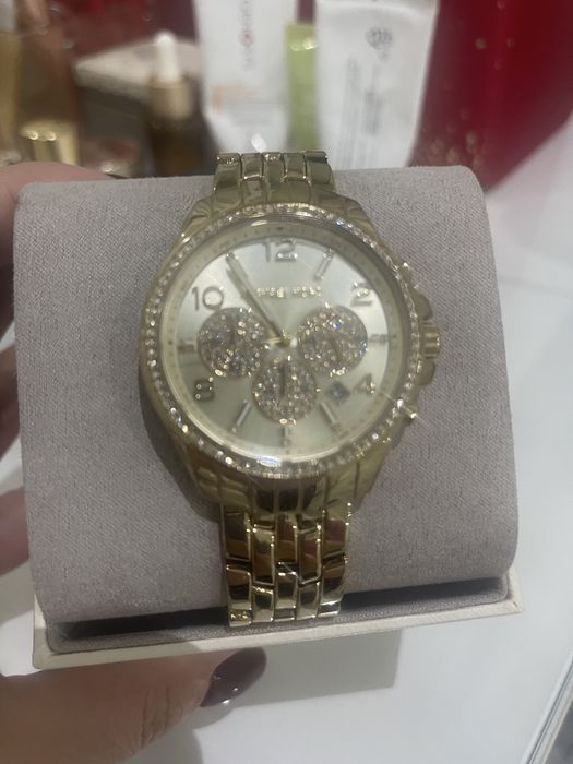 Часы Michael Kors