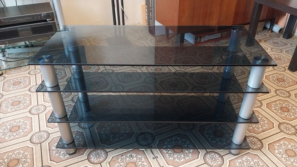 Стеклянная тумба, столик