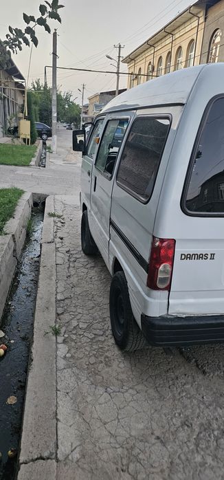 Damas sotiladi 2000 yil