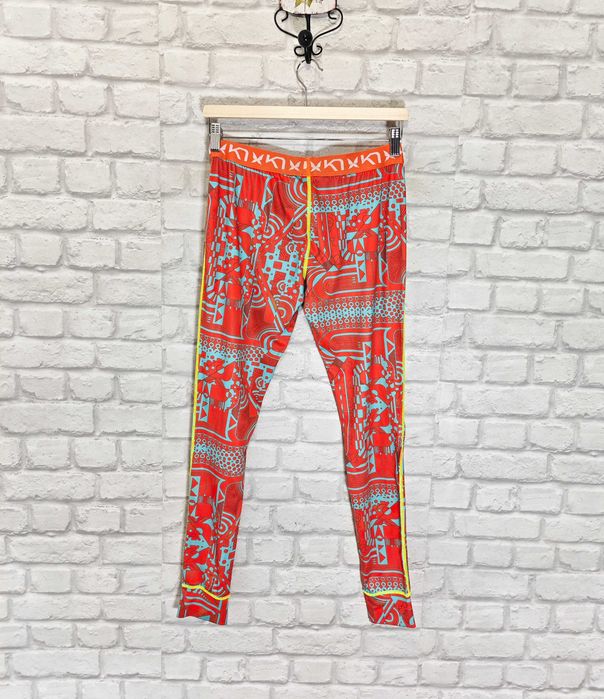 Kari Traa Дамски сет / екип за фитнес / бягане размер L