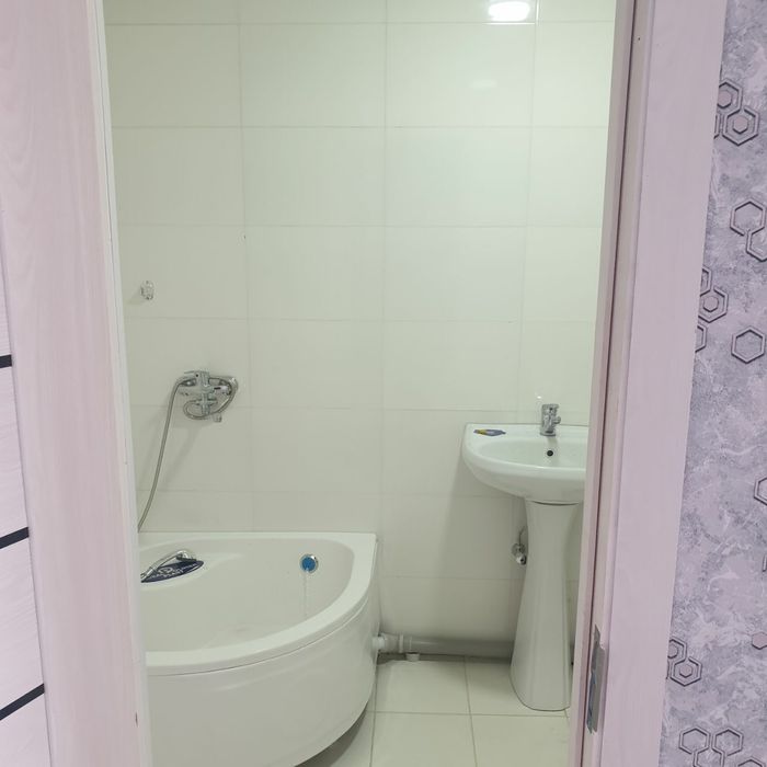 Янгиёл продается квартира