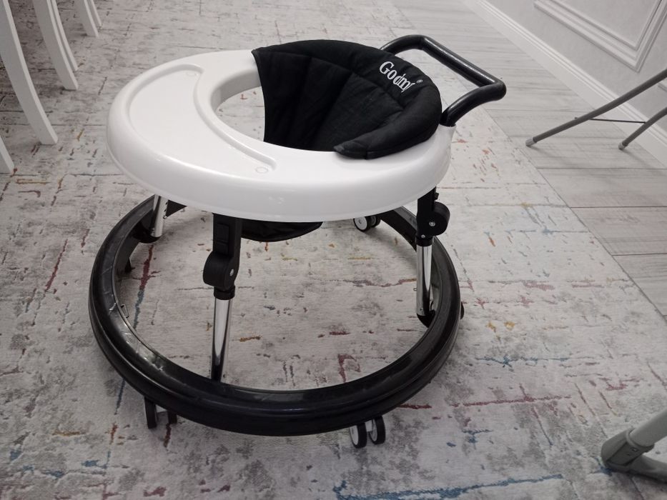 Продам ходунки детский