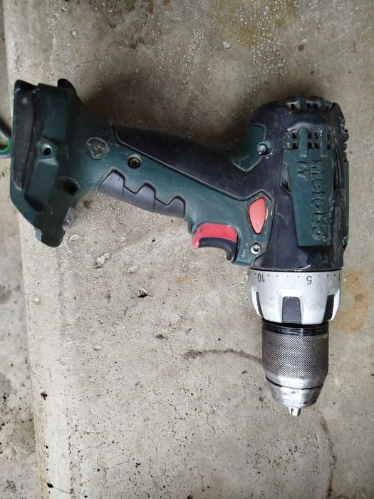 Винтоверт METABO 18 V - за ремонт