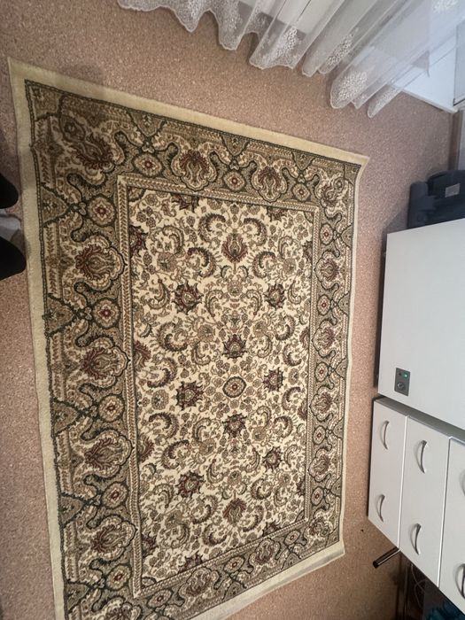 продам ковер 3х2