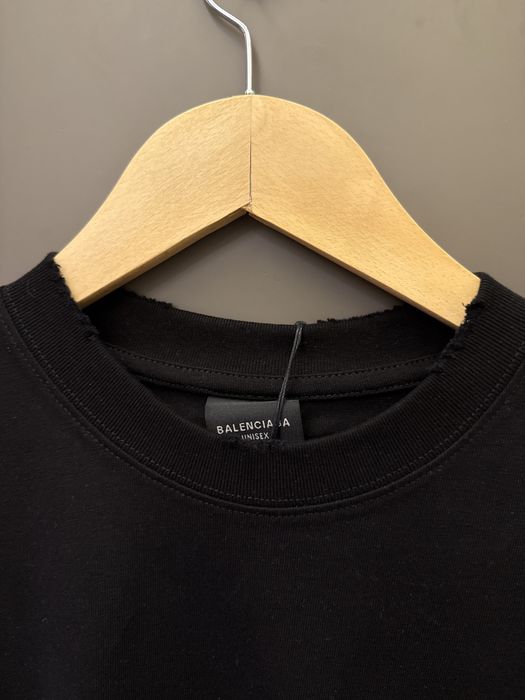 Vand tricou Balenciaga