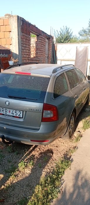 Vând Skoda Octavia