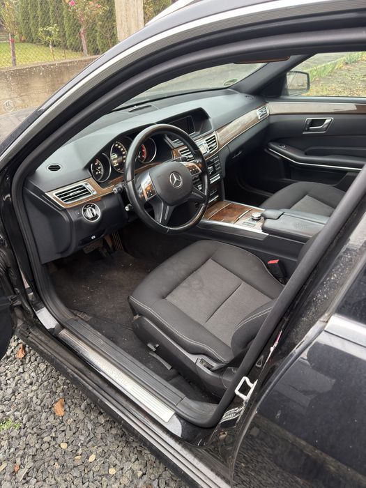 Mercedes e220 2014