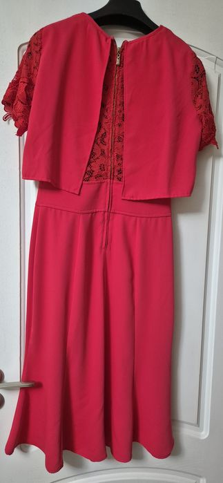 Продам платье нарядное размер 44-46