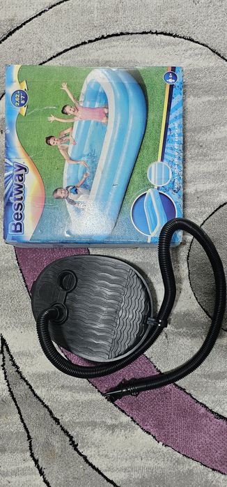 Piscina gonflabila cu pompa