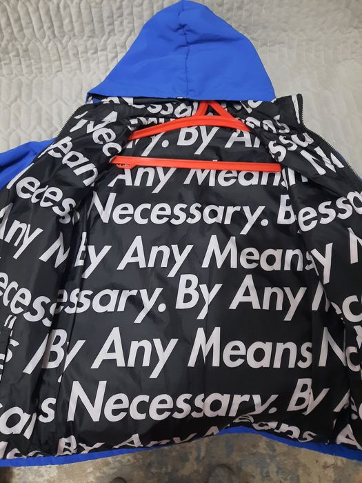 Продам весеннюю куртку