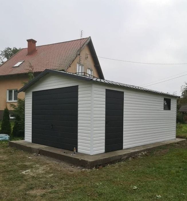 Containere modulare  și garaje