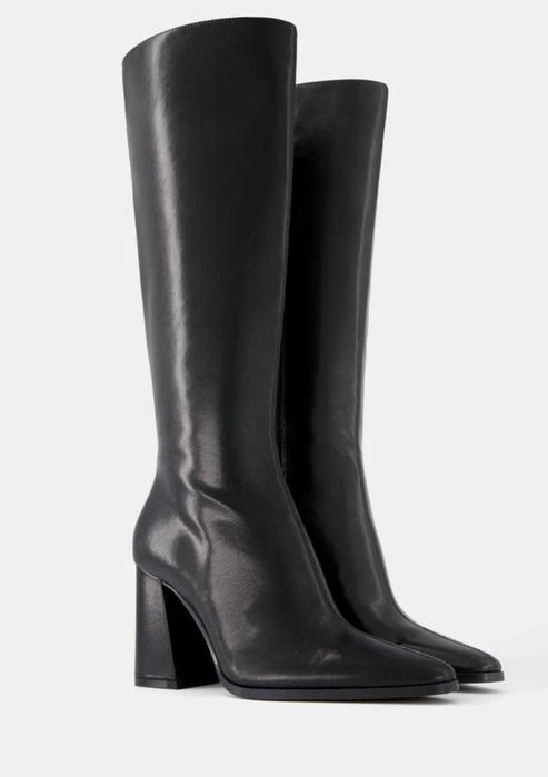 Cizme-Boots Noi Bershka marimea 36