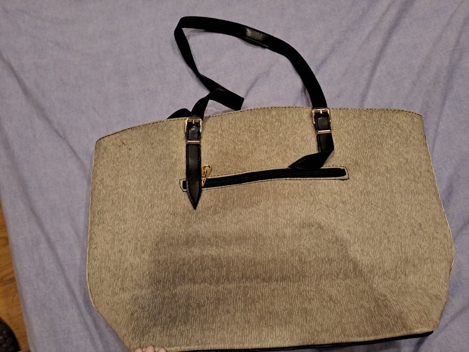 Два вида дамски чанти