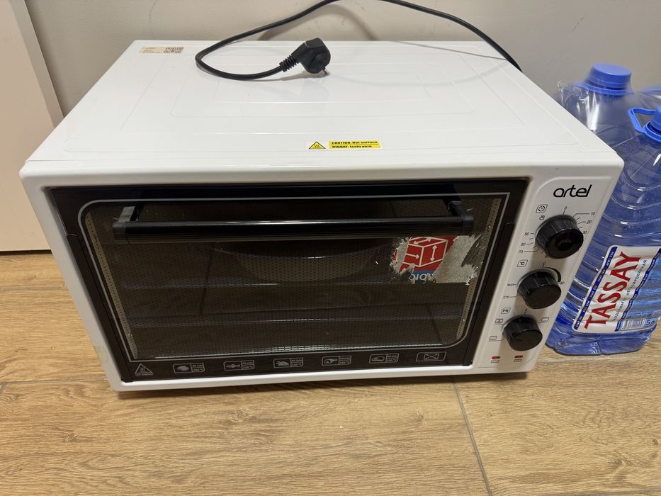 Духовка artel б/у