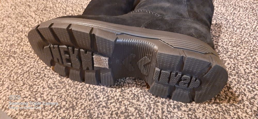 Cizme de damă piele întoarsă