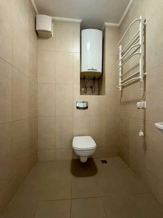 Дава се под наем Тристаен апартамент в София, Център - 90 кв.м за 561 € - Снимка #4