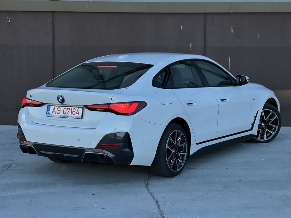 Bmw i4 eDrive 40 /Pachet M /2023 /Distronic/ Camere 360 Full asistenta