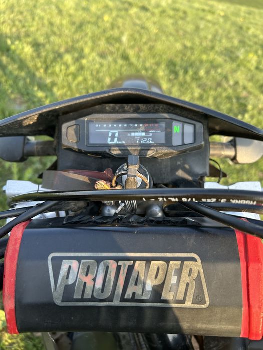 Мотоцикл эндуро 06