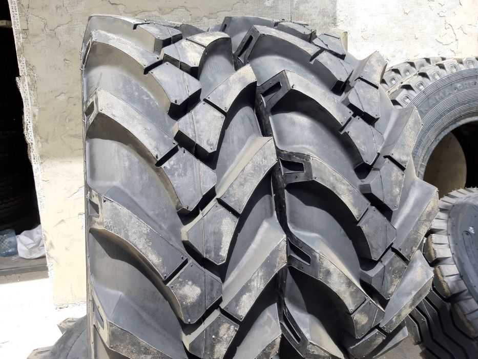 11.5/80-15.3 Anvelope noi de tractiune dumper si tubeless