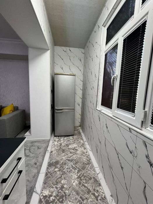 Продается ЮНУСОБОД Универсам