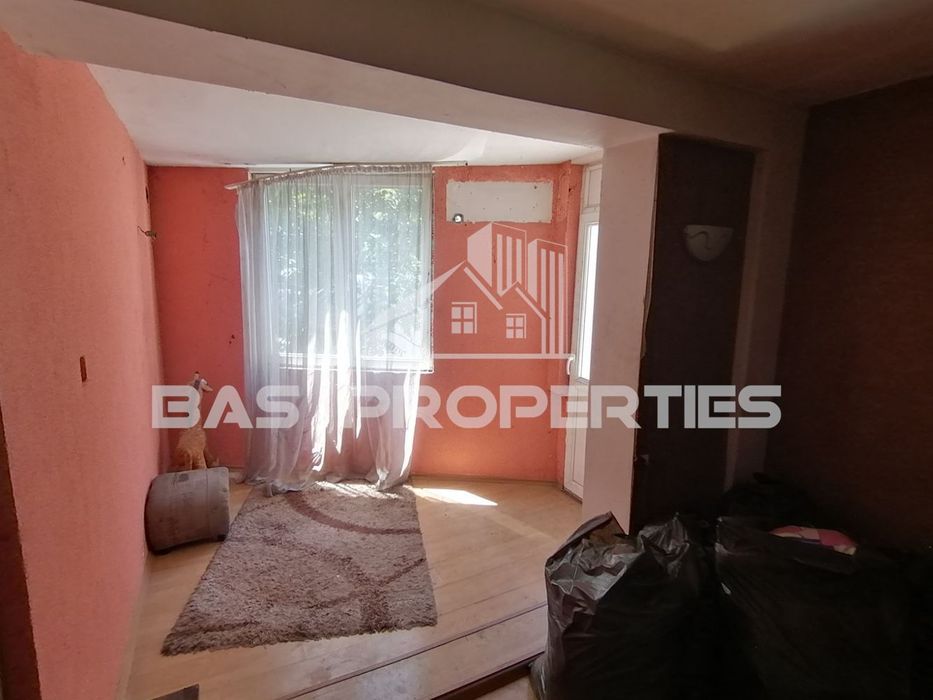 Продава се Къща в София, Център - 174 кв.м за 1265 €/кв.м - Снимка #3