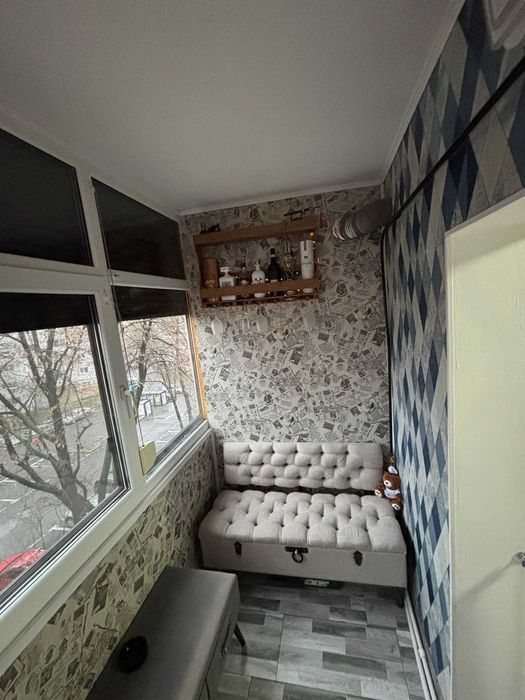 Apartament 2 camere(LA CHEIE),zona Bariera-Calarasi (langa Catedrala)