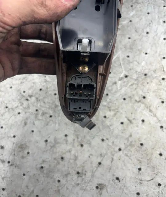 Buton geam sofer Daewoo Leganza 1999 2.0 MT (133 hp)