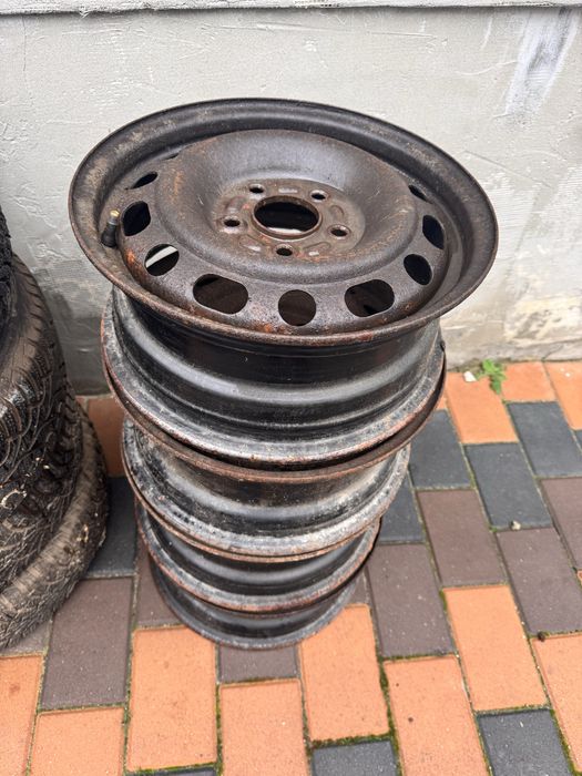 Jante de tabla R15 + 5 anvelope