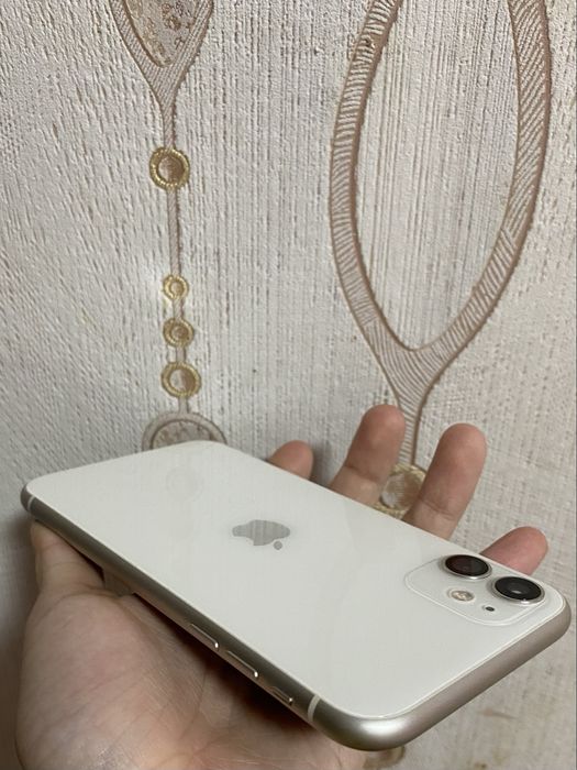 Iphone 11 белого цвета