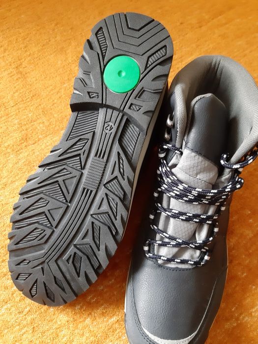 Зимни обувки 42 номер